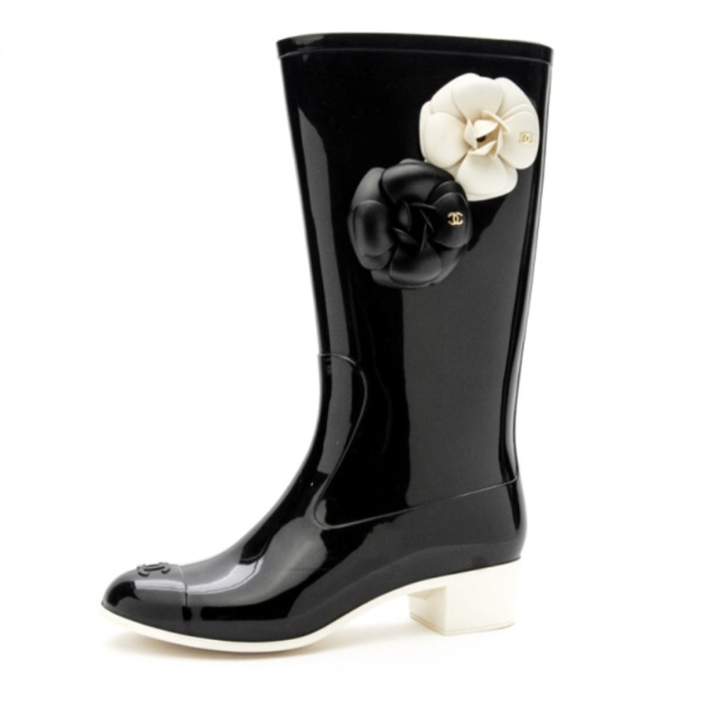 Authentic CHANEL Rain Boots [38]
